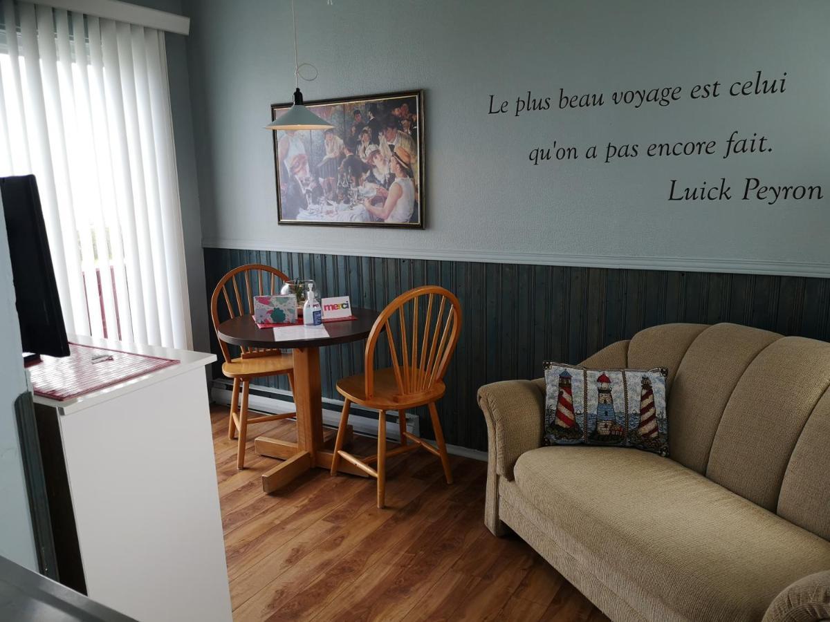 Les Cabines Du Phare Rimouski Extérieur photo
