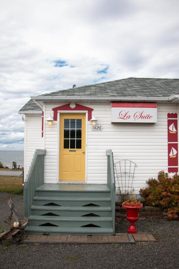 Les Cabines Du Phare Rimouski Extérieur photo
